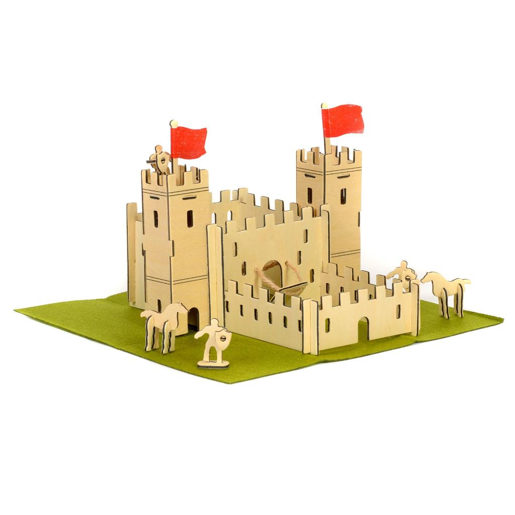 APPLES TO PEARS CASTLE IN A TIN