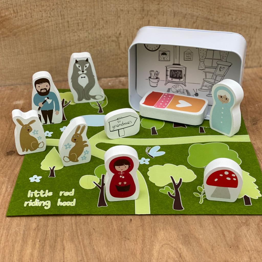 APPLES TO PEARS LITTLE RED RIDING HOOD
