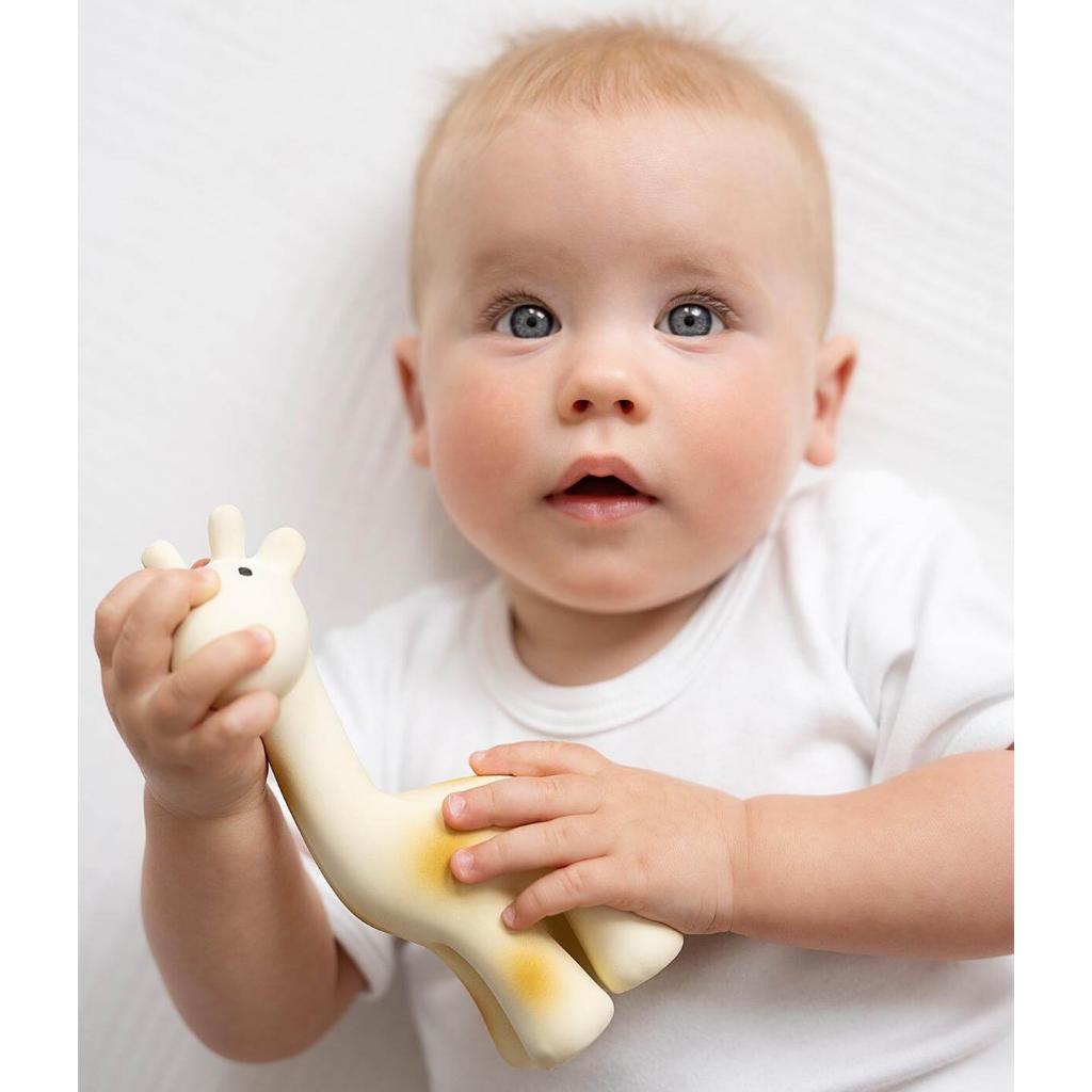TIKIRI GIRAFFE TEETHER RATTLE