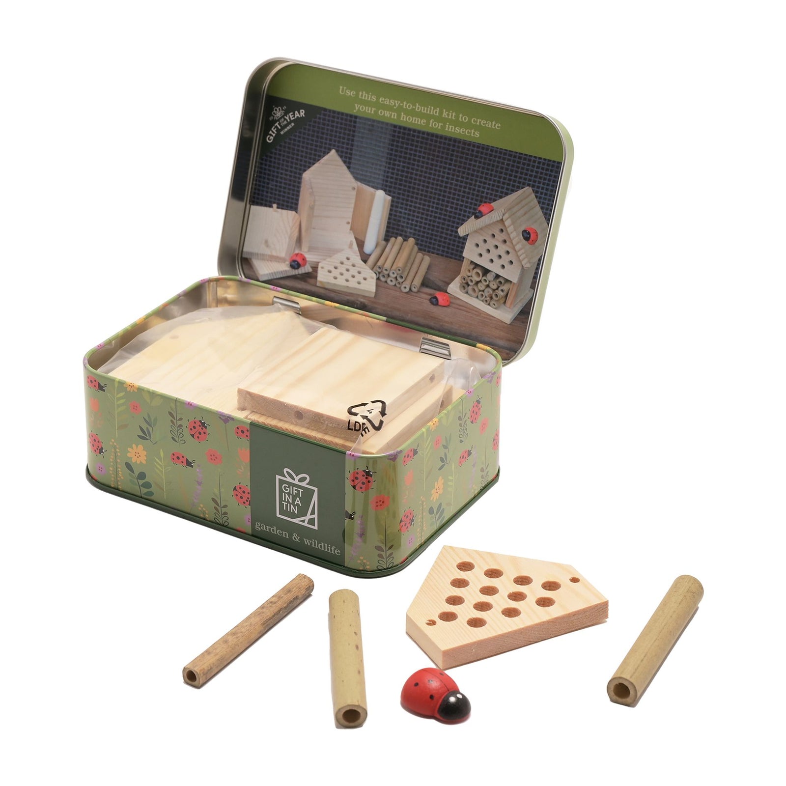 APPLES TO PEARS MAKE YOUR OWN INSECT HOUSE