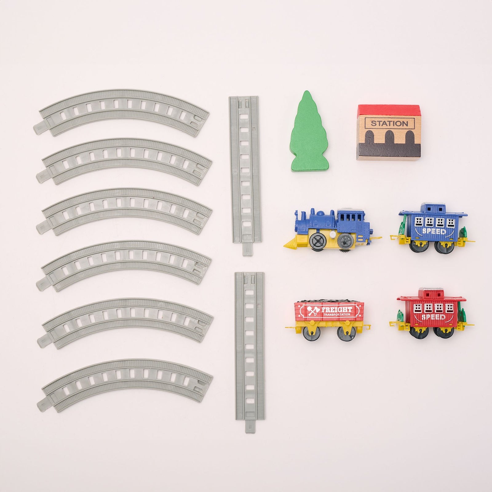 APPLES TO PEARS WIND UP TRAIN SET