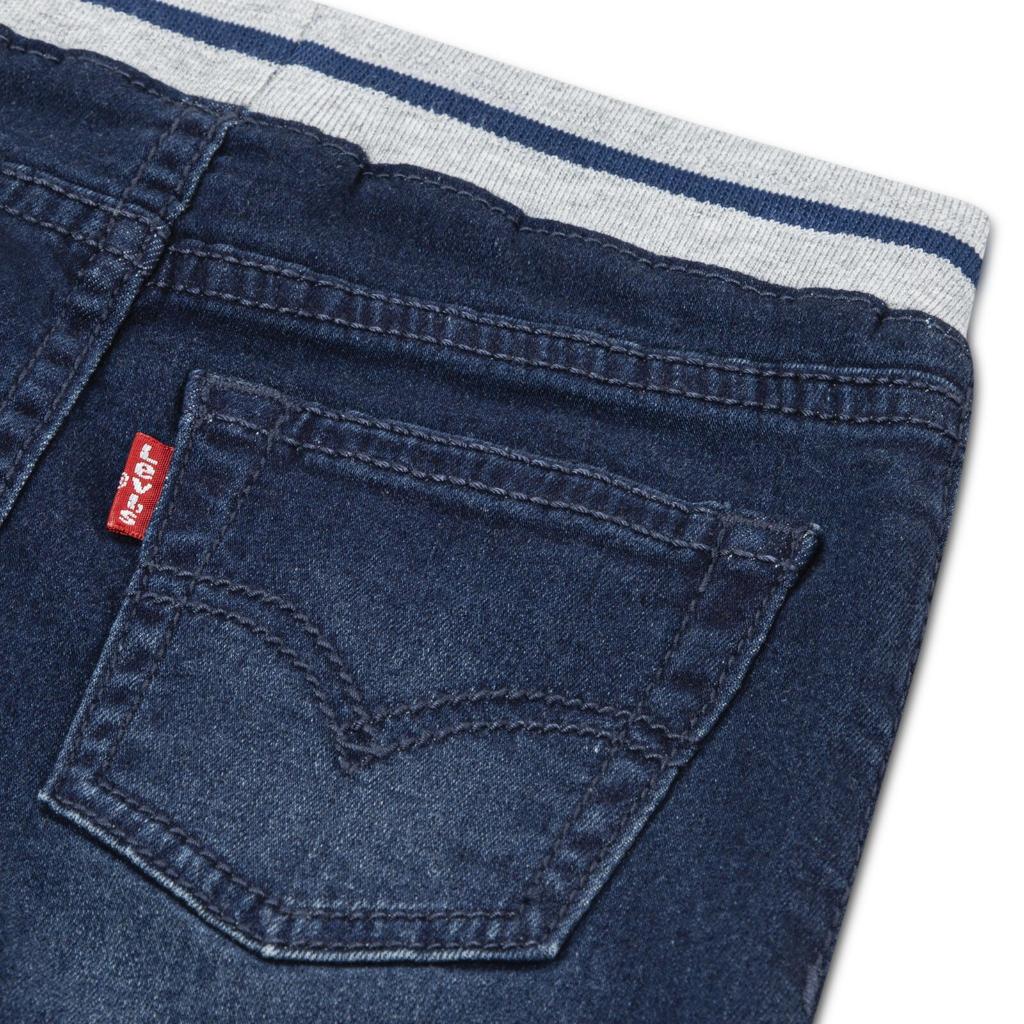 LEVIS JEANS 6E9208