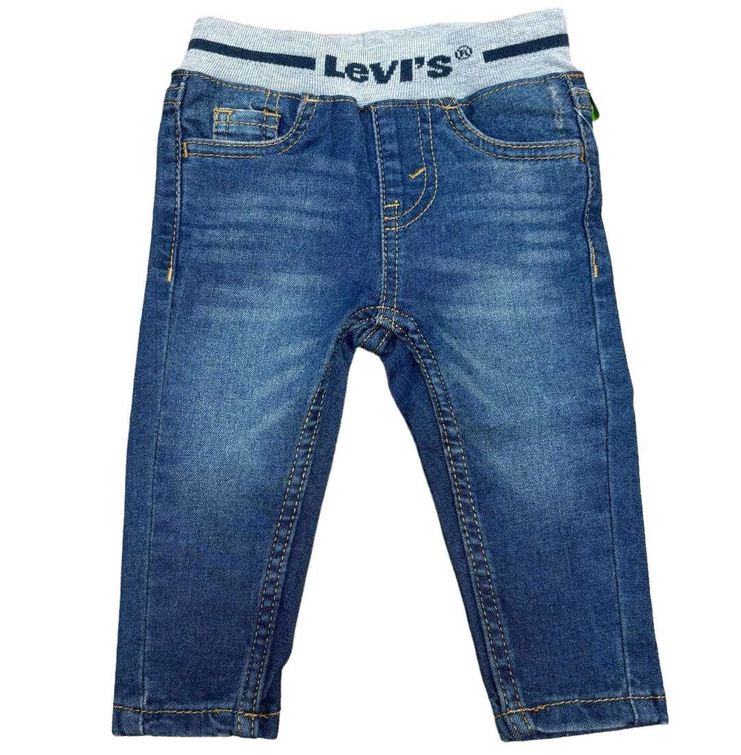 LEVIS PULL ON JEANS B9208