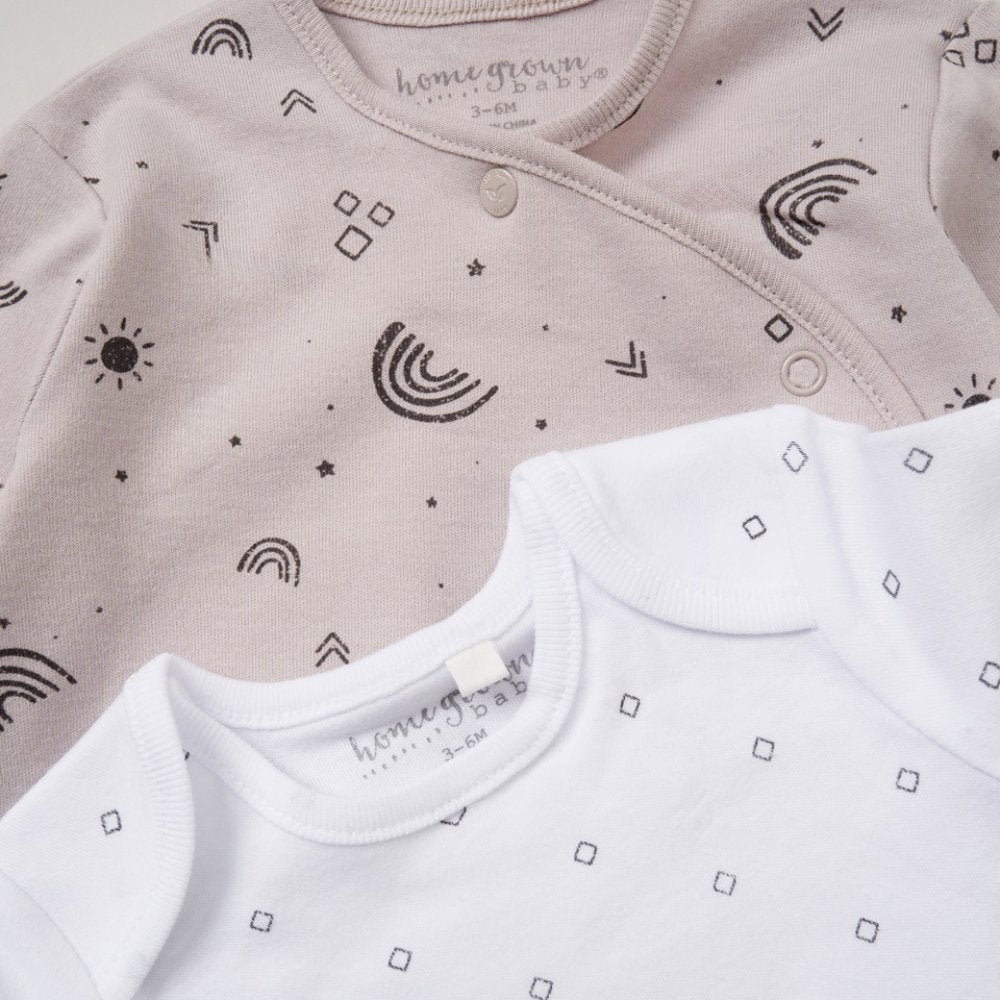 WELCOME TO THE WORLD 6 PIECE GIFT SET E08705