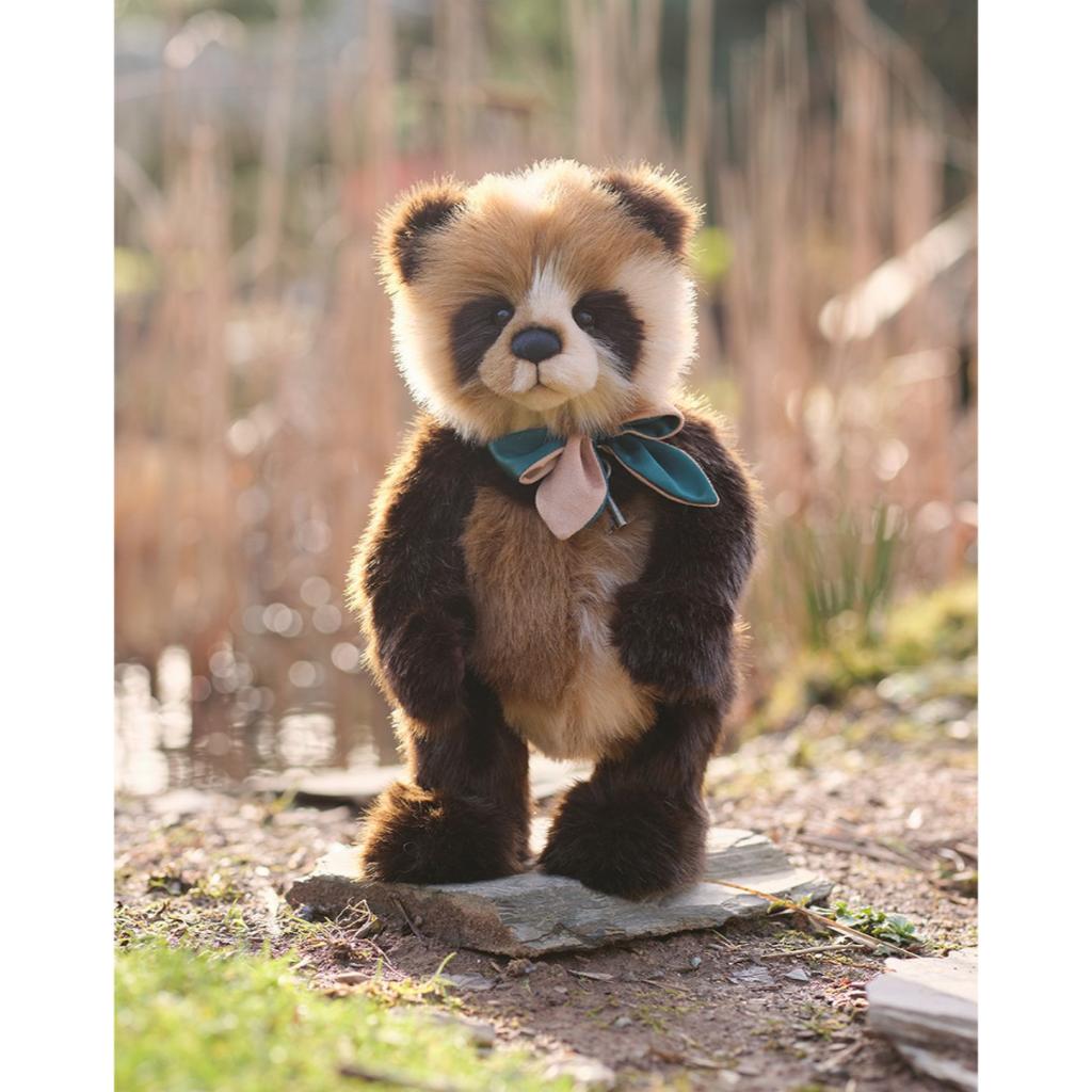 CHARLIE BEARS ROBERTO BEAR CB242457