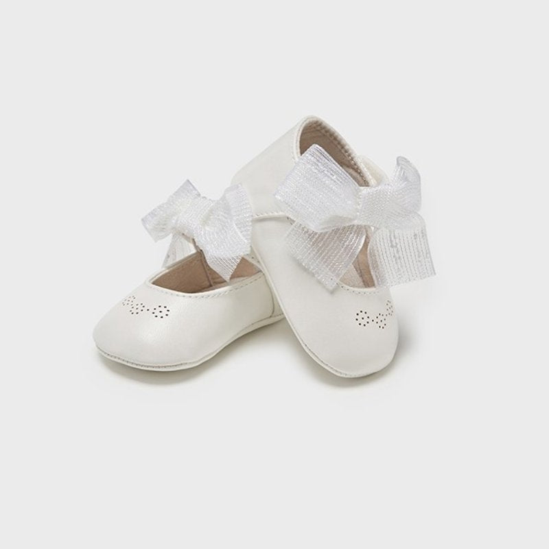 Designer baby store shoes cheap